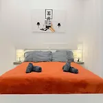 Izabellas Luxury Suite Downtown
